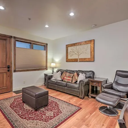 Cozy Central Glenwood Springs Condo With 2 Decks! Exterior photo