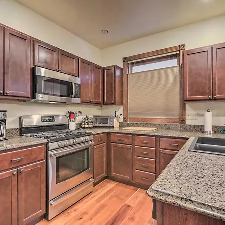 Cozy Central Glenwood Springs Condo With 2 Decks! Exterior photo